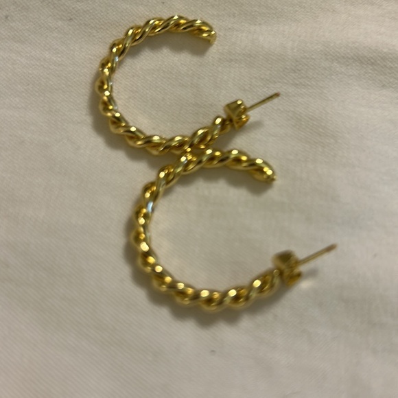 NWT Twisted gold tone hoops 1 1/2” drop - Picture 4 of 4